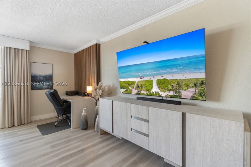 Apartment for rent at The Wave Condo 927 (availab