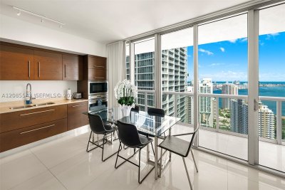 Comprar apartamento en Icon Brickell Viceroy 4410