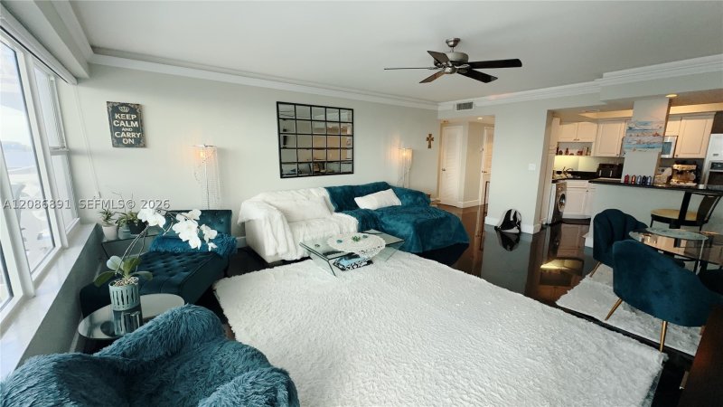 Condo for sale at Ocean Summit 408
