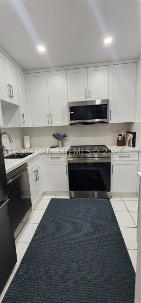 Apartment for rent at South Bay Club 836