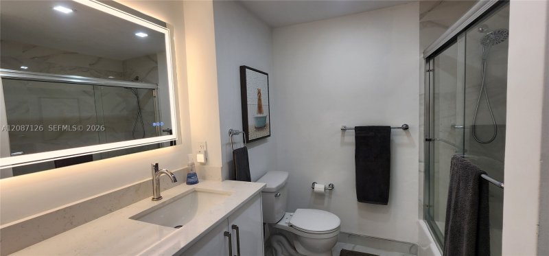 Apartment for rent at South Bay Club 836