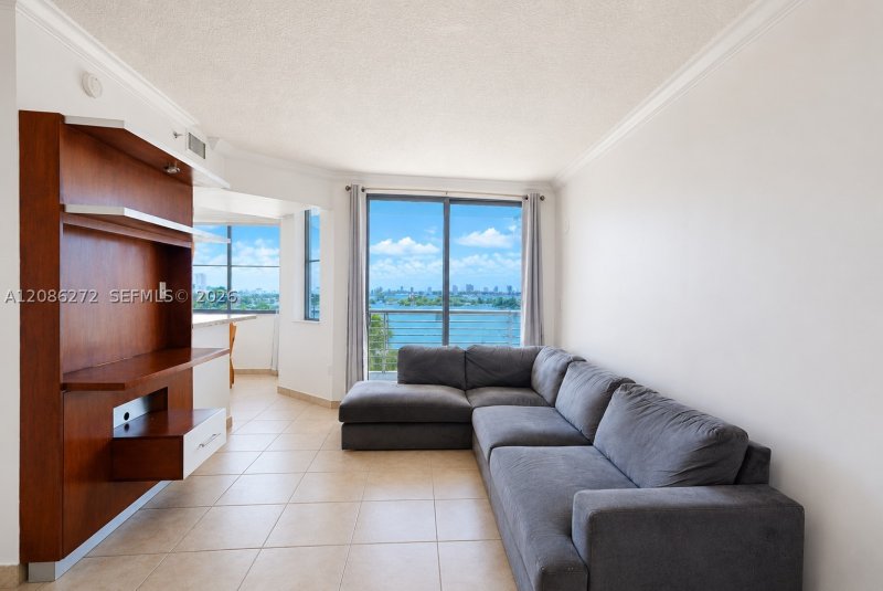 Condo for sale at Cosmopolitan 1802