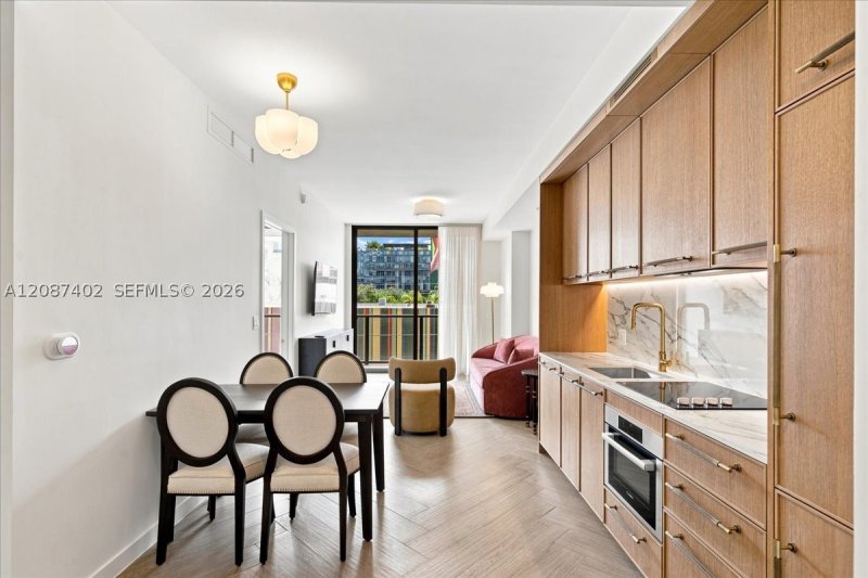 Property photo # 6