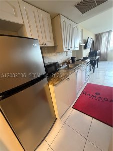 Comprar apartamento en Aventura Beach Club 943