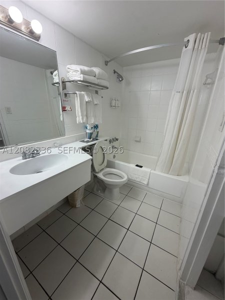 Condo for sale at Aventura Beach Club 943