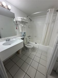 Comprar apartamento en Aventura Beach Club 943