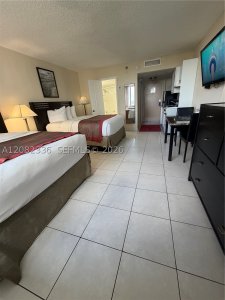 Comprar apartamento en Aventura Beach Club 943