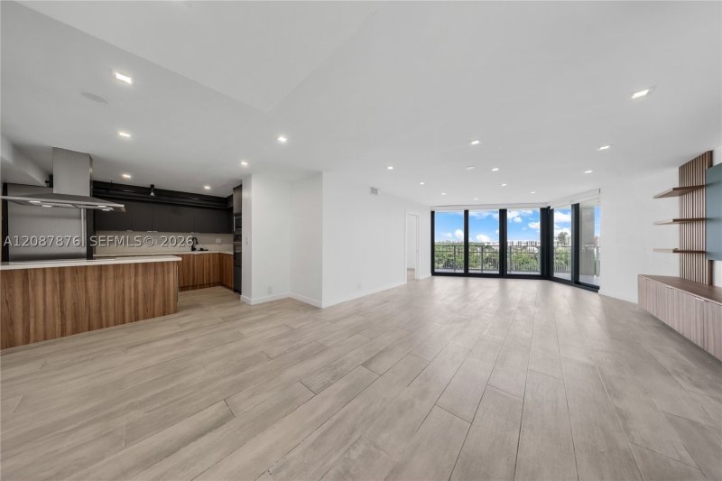 Condo for sale at Towers of Quayside 1 903