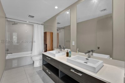 Comprar apartamento en Brickell Heights East 1002