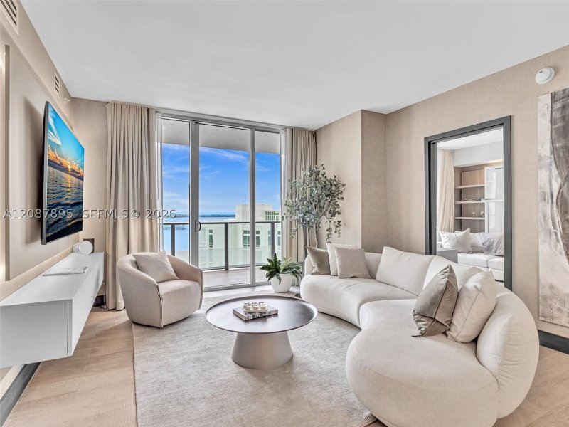 Apartment for rent at Brickell House Condo 2905