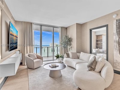 Alquiler de apartamento en Brickell House Condo 2905