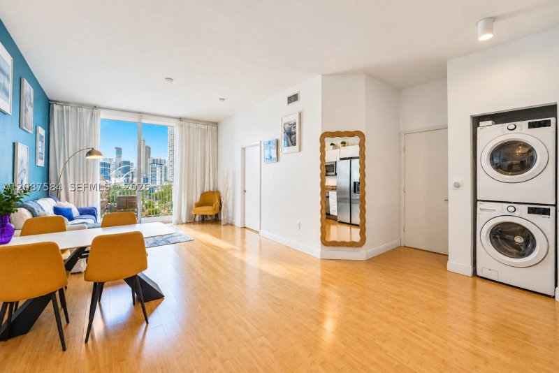 Alquiler de apartamento en Uptown Lofts PH206