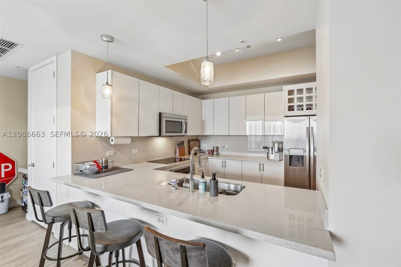 Comprar apartamento no Nine at Mary Brickell Village UPH12