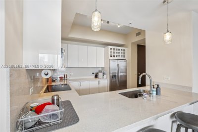 Comprar apartamento no Nine at Mary Brickell Village UPH12