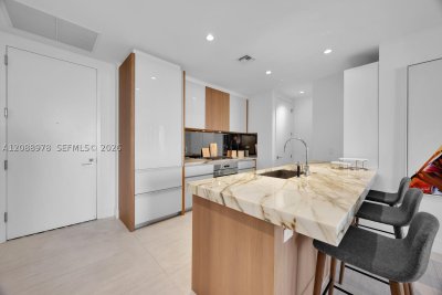 Comprar apartamento en Park Grove Club Residences 702