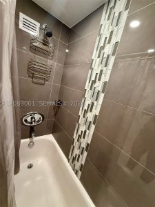 Aluguel de apartamento no Aventura Beach Club 241