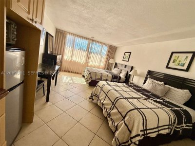 Aluguel de apartamento no Aventura Beach Club 241