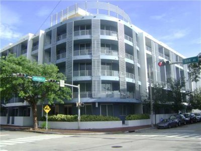 Lofts at Mayfair Apt #324