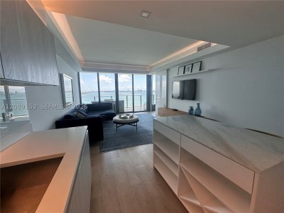 Aluguel de apartamento no One Paraiso 1905