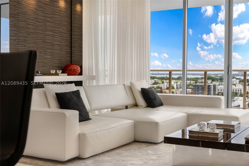 Condo for sale at St Regis Bal Harbour South 1405S