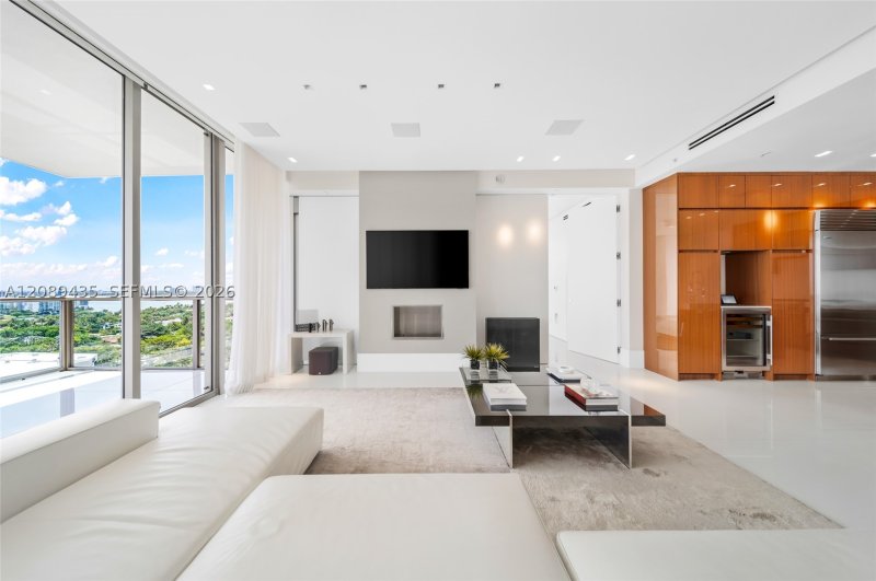 Condo for sale at St Regis Bal Harbour South 1405S