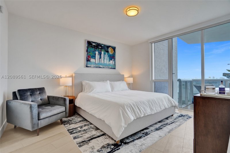Property photo # 8