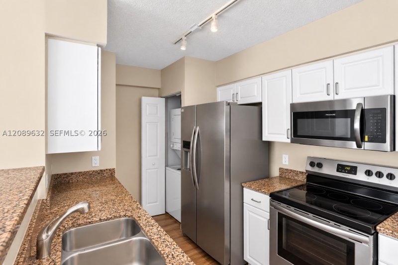Property photo # 3