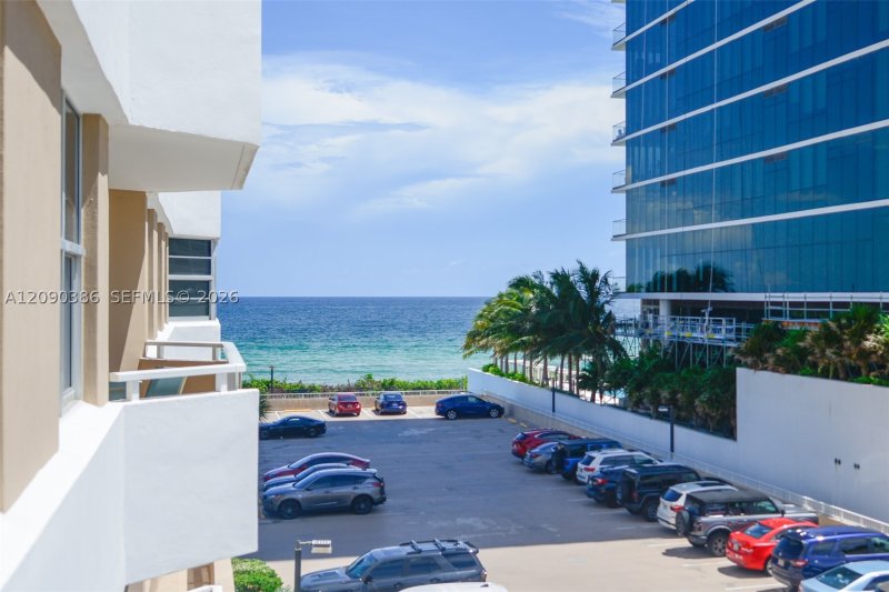 Condo for sale at The Hemispheres 3A