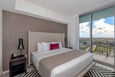Comprar apartamento no Hyde Beach House R2404