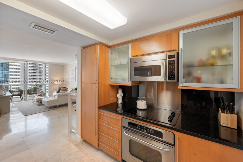 Property photo # 6