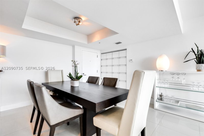 Comprar apartamento en Floridian 2710