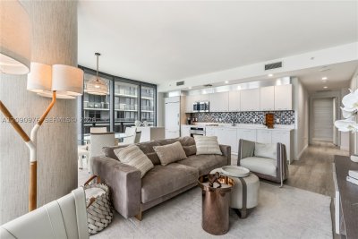 Aluguel de apartamento no Brickell Heights West 4001