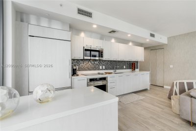 Aluguel de apartamento no Brickell Heights West 4001