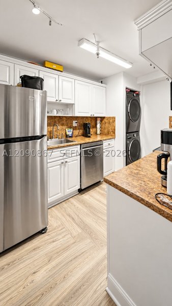 Condo for sale at Royal Club Condo 202