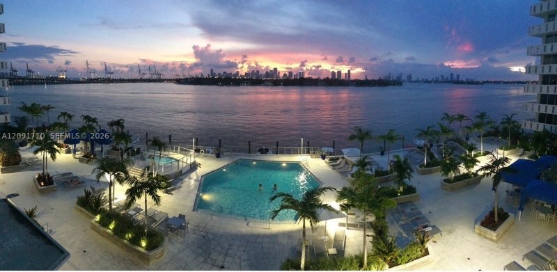 Comprar apartamento en South Bay Club 525
