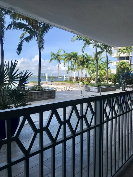 Comprar apartamento en South Bay Club 525