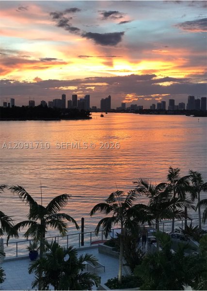 Comprar apartamento en South Bay Club 525
