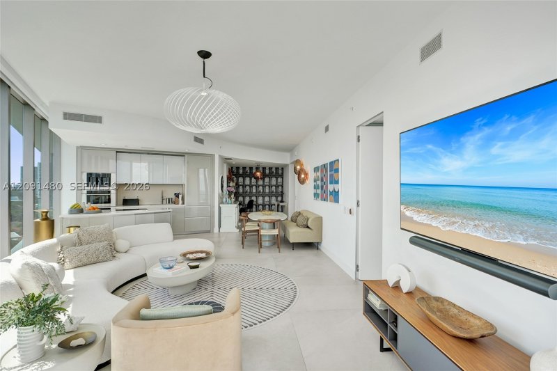 Property photo # 4