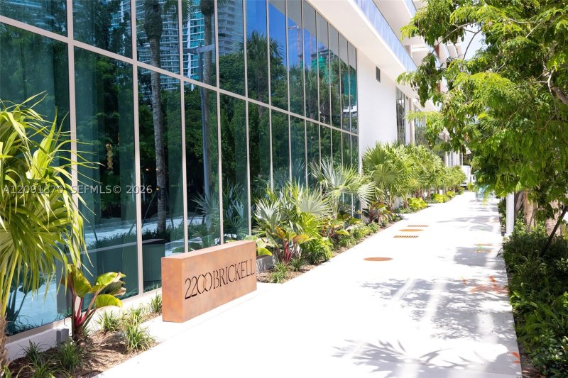 Condo for sale at 2200 Brickell 206