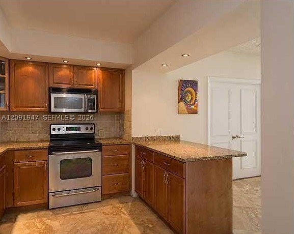Condo for sale at Hamptons West 1105