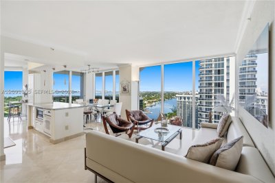 Comprar apartamento en Green Diamond Condo 2207