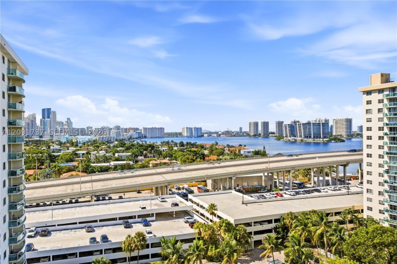 Comprar apartamento no Ocean View 1219