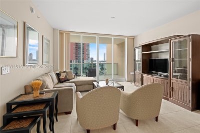 Comprar apartamento no Aventura Marina 708
