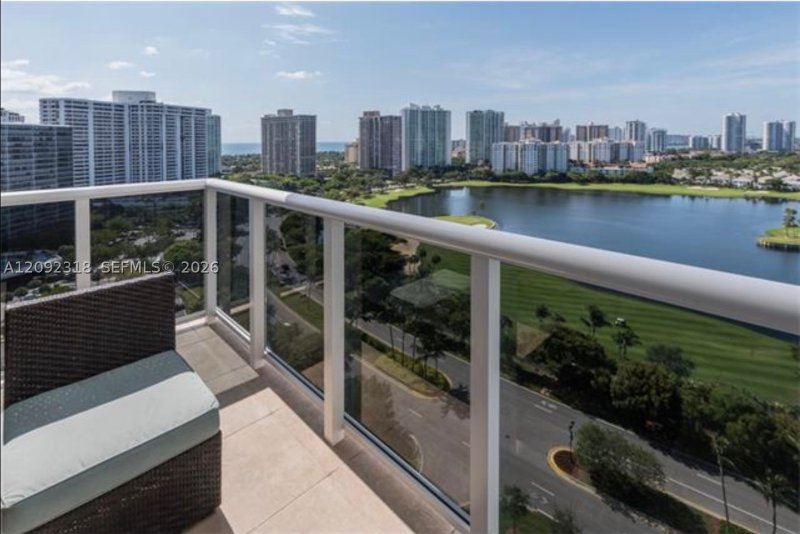 Comprar apartamento en El Dorado 2003