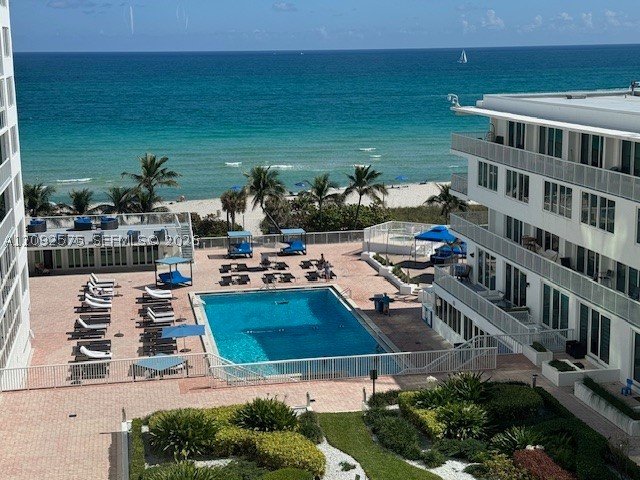 Comprar apartamento en Carriage House Miami Beach 628