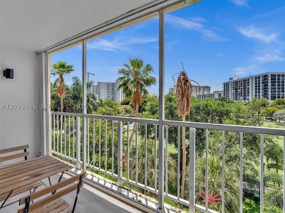 Comprar apartamento en Marbella Tower 510