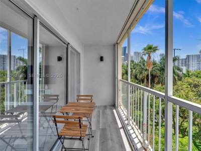 Comprar apartamento en Marbella Tower 510