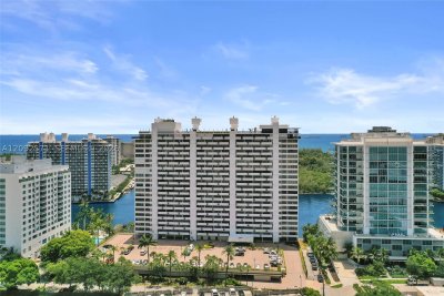 Comprar apartamento en The Corinthian 4F