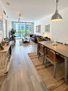 Alquiler de apartamento en 350 Las Olas Place 680