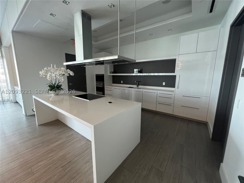 Alquiler de apartamento en Marina Palms Yacht Club 1707